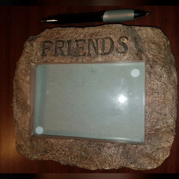 FRIENDS Picture Frame - Picture 3 of 3